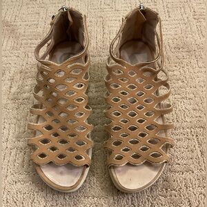 👡✨ Brown’s Wishbone Tan Suede Cutout Gladiator Sandals Women 6.5  Zip Back EUC